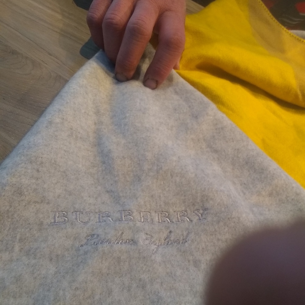 Burberry scarf kashmir